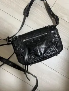 バレンシアガ ルカゴール似 フラップ ショルダーバッグ