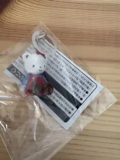 ファミリアガチャ　リアちゃん目印キーホルダー