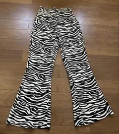 WEGO ゼブラ柄 フレアパンツ