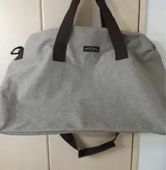 グレーキャンバスボストンバッグ