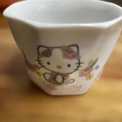 ビンテージ物　ハローキティ　カップ　当時物　小物入れ　陶器のサムネイル