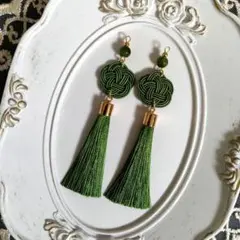 No.6183 水引 ピアス 耳飾り タッセル カーキ 和装 成人式 全長約9㎝