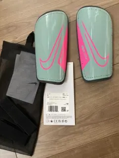 Item thumbnail for item 34880cbe-4f39-45e2-9899-527ad4bcd0ef