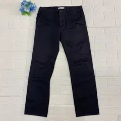 イネスドラフレサンジュ　ユニクロ　ストレートデニムパンツ　ネイビー　カジュアル