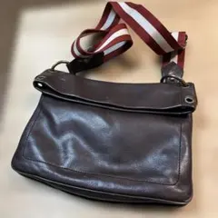 BALLYのショルダーバッグ