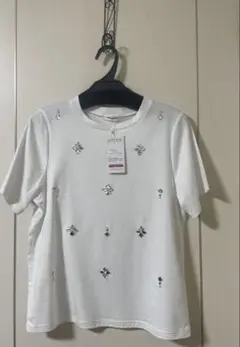 NOLLEY’S ビジューTシャツ
