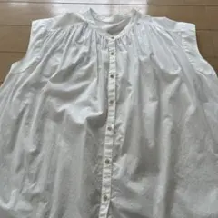 ノースリーブ ブラウス ホワイト　INNOWAVAのサムネイル