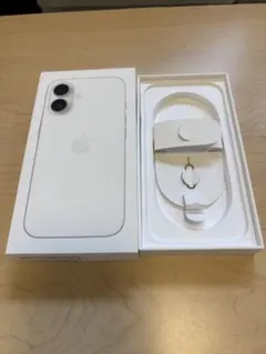 iPhone 16 ホワイト 空箱