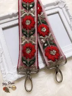 1点限り｜かわいい花柄刺繍♪｜インド刺繍リボン｜20代｜32㎜｜スマホショルダー