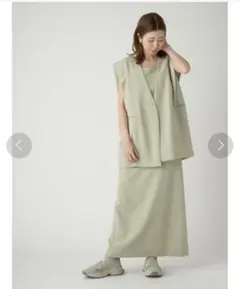 【emmi atelier】ベスト×キャミワンピースset