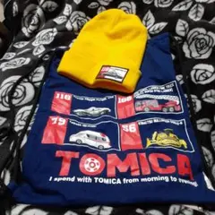 トミカ　ニット帽子と巾着袋