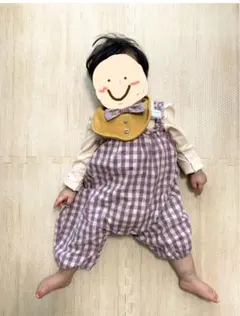 サイズ70〜80/バースデイ　サロペット風ロンパース、カバーオール　ラベンダー