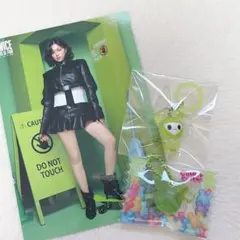 2026年最新】twiceグッズまとめ売りの人気アイテム - メルカリ