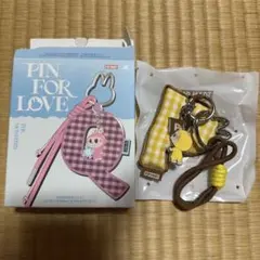 ア*カ様 【P】 LABUBU PIN FOR LOVE イニシャル ペンダント