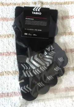 TABIO レーシング・プロ 五本指ソックス SSサイズ（21-23） ブラック