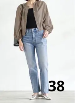 green label relaxing ストレートデニム　38のサムネイル