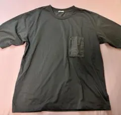 GU ジーユー　ダークグレー Tシャツ