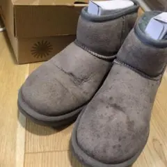 UGG　クラシックミニ グレー スエード ムートンブーツ　24cm