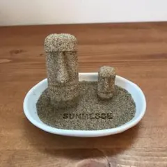 モアイの置物のサムネイル