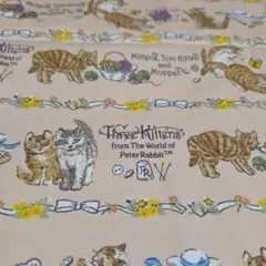ピーターラビット　スリーキトゥンズ　オックス生地ハギレ　約110×50cm