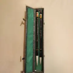 Item thumbnail for item a7aeb86f-e0e3-47cb-be65-48bc5a9fa85c