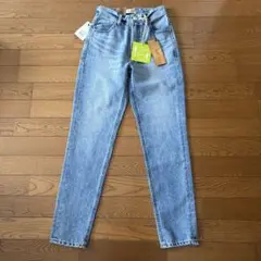 ヤヌーク・Trick Denim ハイウエスト スリムテーパードRUTH・23