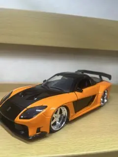 素人改造　トミカ　ワイスピ　ハン仕様2台&amp;難ありM2ダイキャスト四柱リフト 素人改造 トミカ ワイスピ ハン仕様2台セット&難ありM2ダイ