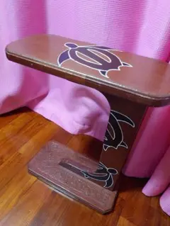 サイドテーブル