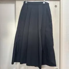 ユニクロ　ボリュームタックスカート　黒　M