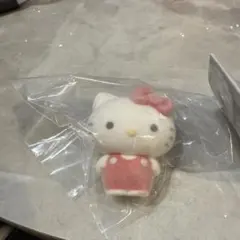新品未開封‼️ サンリオキャラクターズ ふわふわフロッキードール ハローキティ