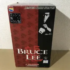 ズッシリ重いメタル製】BRUCE LEE ブルース・リー (金) - メルカリ