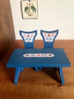 ファミリア　ヴィンテージ　イタリア製ドールハウス　木製ダイニングセット