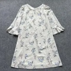 新品未使用タグ付き✨MISCH MASCH　花柄ワンピース　フラワー　フリル