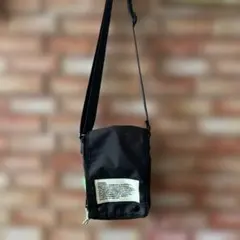 DIESEL ミニショルダーバッグ クロスボディ ブラック