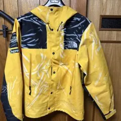 THE NORTH FACE Supreme マウンテンパーカー