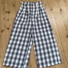 チェック柄ワイドパンツ