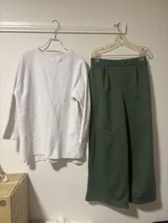 ワールド　SHOO-IA RUE. トップスとパンツセット　裏起毛　ぽっちゃり