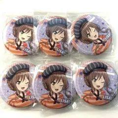 リサ カフェ等身缶バッジ - メルカリ