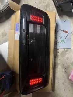 ハイエース テールランプ 415コブラ×FLEX PRESTIGE 左右セット - メルカリ