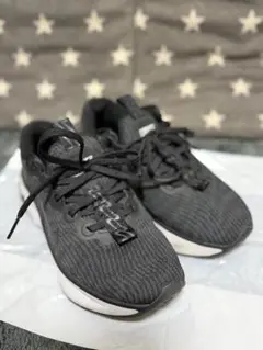 Nike ブラック モティバ レディース シューズ【新品未使用】25 