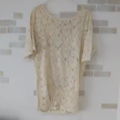 花柄レーストップス