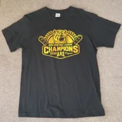 阪神タイガース　2023年　岡田阪神　優勝記念Tシャツ　未使用品