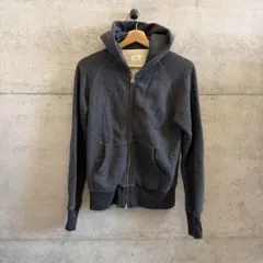 switzul ダークグレー フルジップパーカー