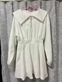 evelyn　エブリン　ホワイト ハーフジップ 長袖 トップス　ワンピースのサムネイル