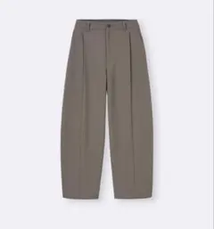 【GU】ブラッシュドワイドテーパードパンツQ