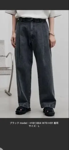 WYM TUCK WIDE LOOSE DENIMのサムネイル