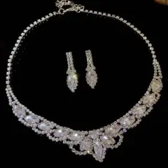 ブライダルアクセサリー ネックレス＆ピアスセット ラインストーン 結婚式♡
