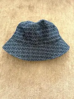 Item thumbnail for item 90acb9bb-e89b-43e5-8232-a4b28391109d