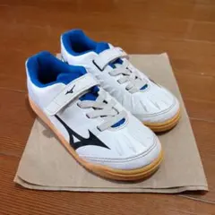 フットサルシューズ　ミズノ　18cm 子供用　サッカー