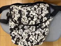 Disney ミッキーマウス 総柄 ショルダーバッグのサムネイル